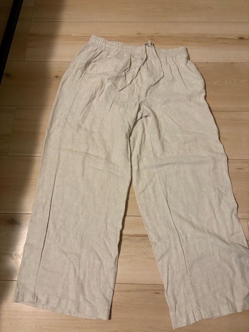 Old Navy Women’s Light Cream Drawstring Linen-Blend Pants
